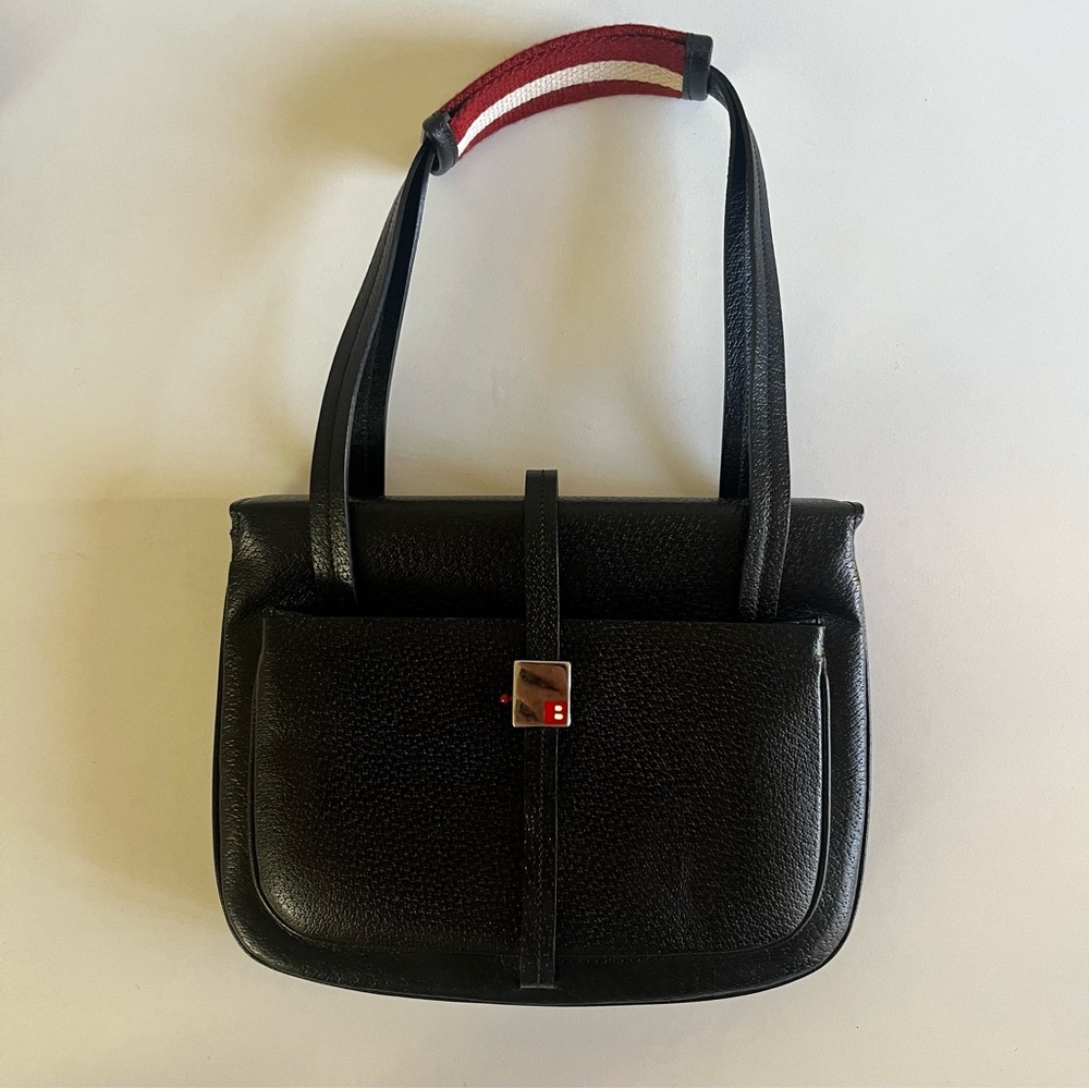 Bally Solid Leather Shoulder Bag Black